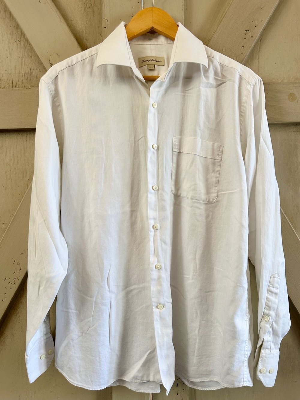 Tommy Bahama White Herringbone Button Down Shirt Men’s 15.5 34/35